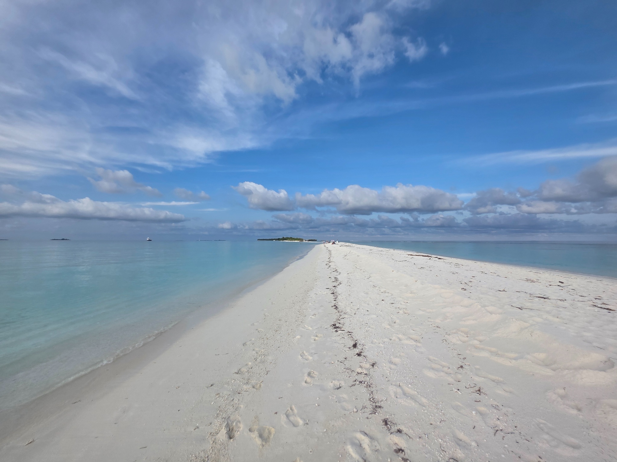 2025 03 07 16.59.21 samsung s25u