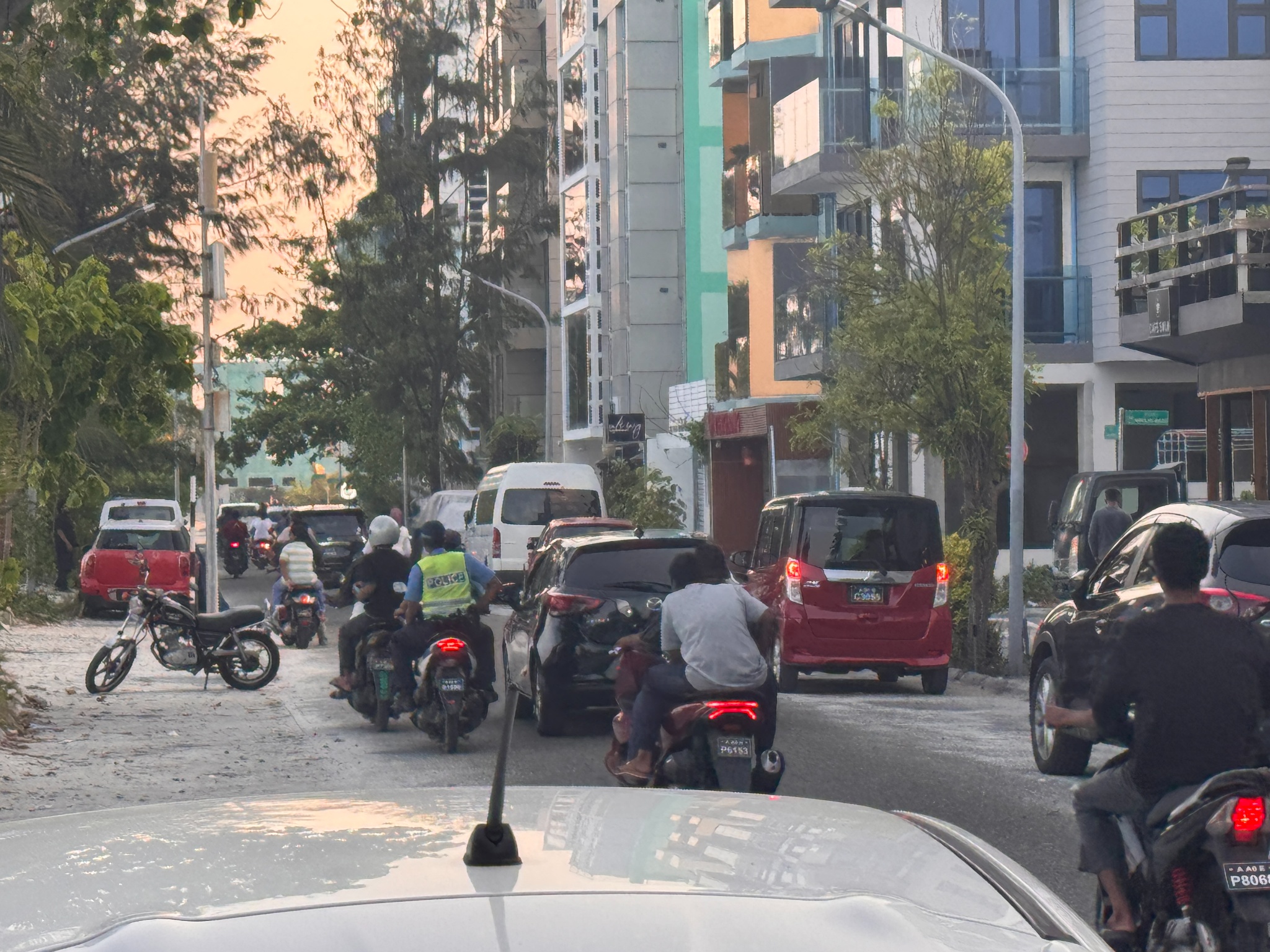 2025 03 10 17.45.33 iphone 15pm