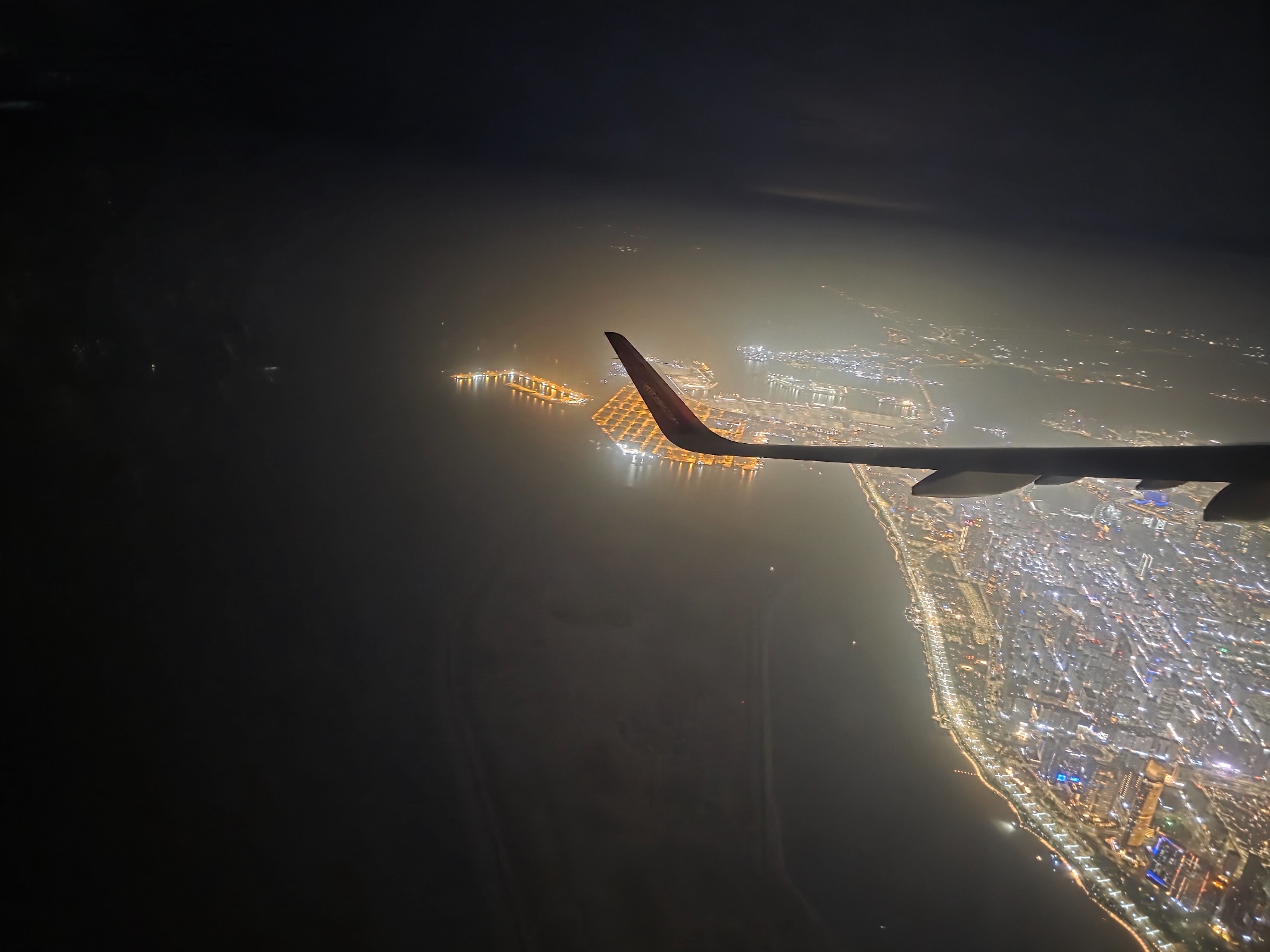 2025 03 05 18.33.24 samsung s25u